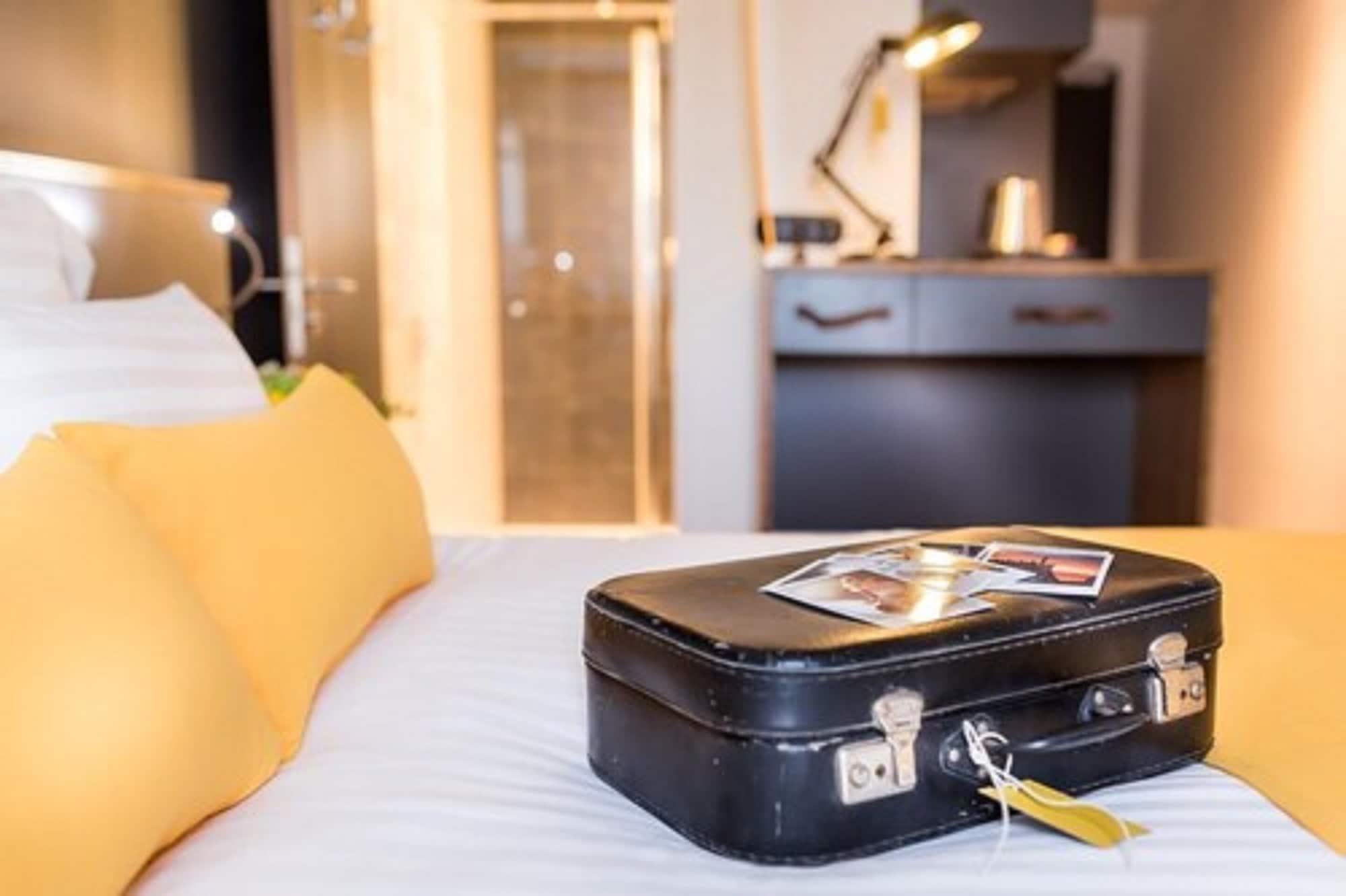 Best Western Plus Suitcase Paris La Defense Bois-Colombes Luaran gambar